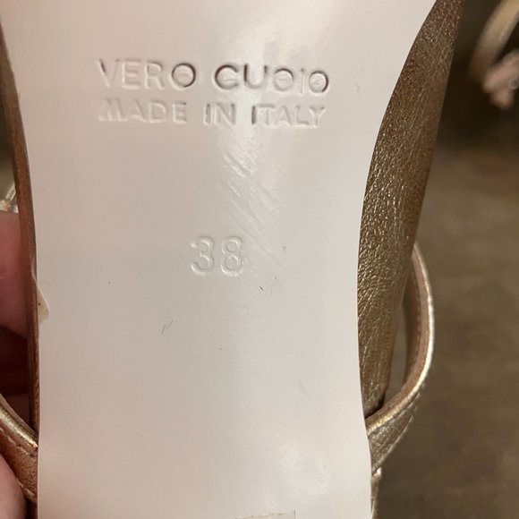 Ron White FLOTO Champagne Gold Cocktail Sandals T Strap NIB Size 38 EURO 7.5 US - Picture 8 of 12
